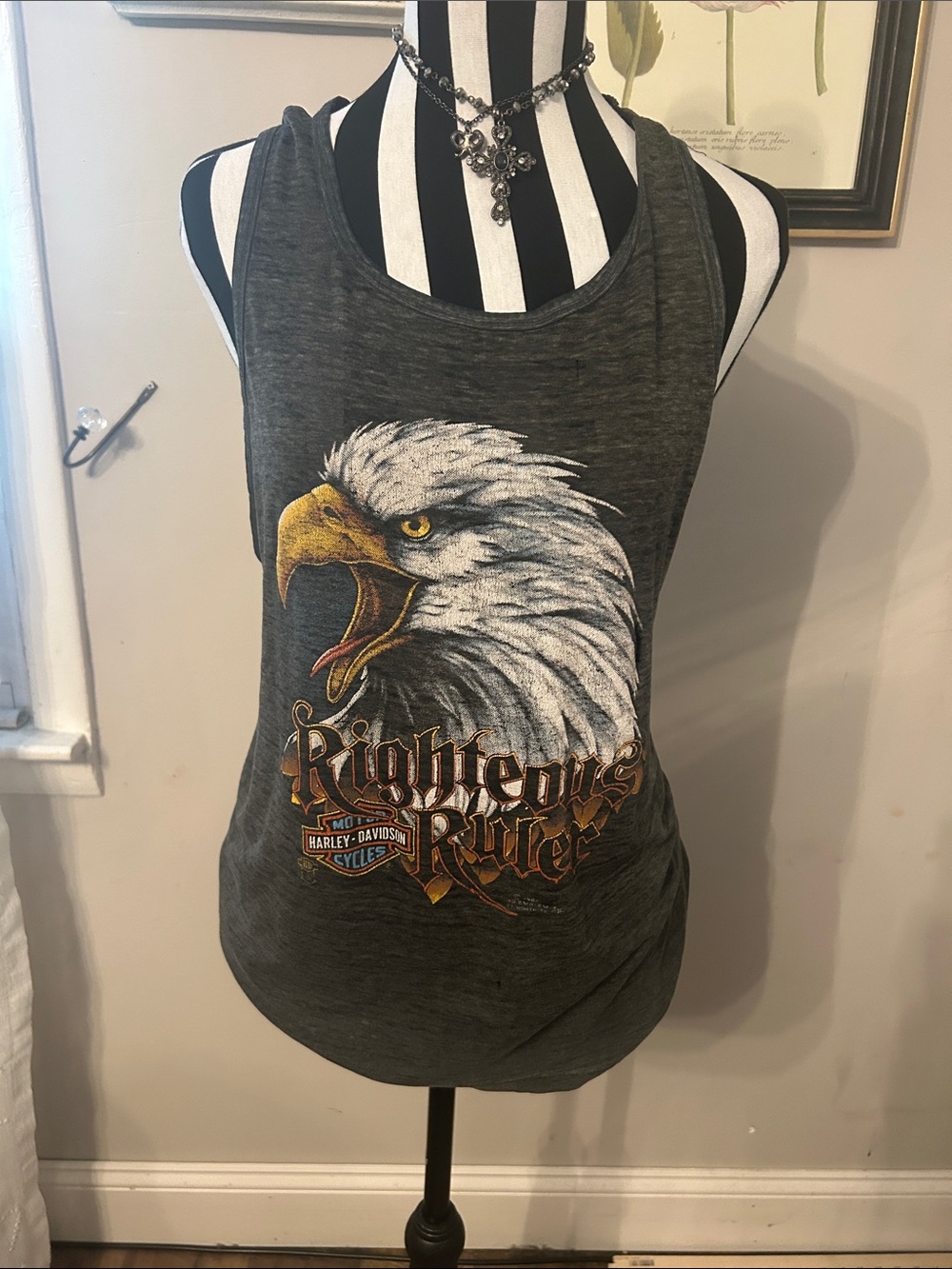 1980s Harley-Davidson Rightous Ruler Gray Eagle Tank Top med